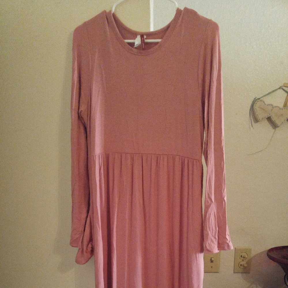 ✨ Sale ✨ Soft Pink XL long dress with pockets
